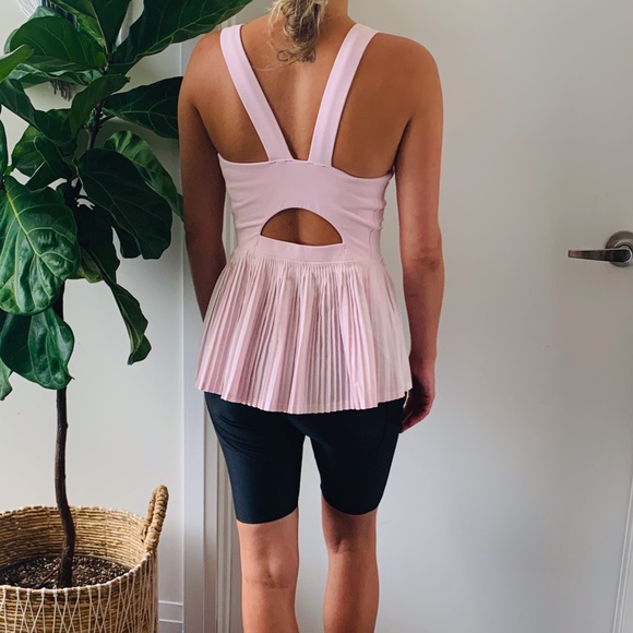 Lululemon Top - Picture 2 of 4